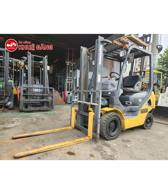 Xe nâng dầu 1.5 tấn Komatsu Nhật Bản