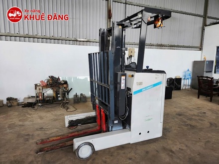 Xe nâng điện đứng lái 1.5 tấn Unicarriers Nhật Bản